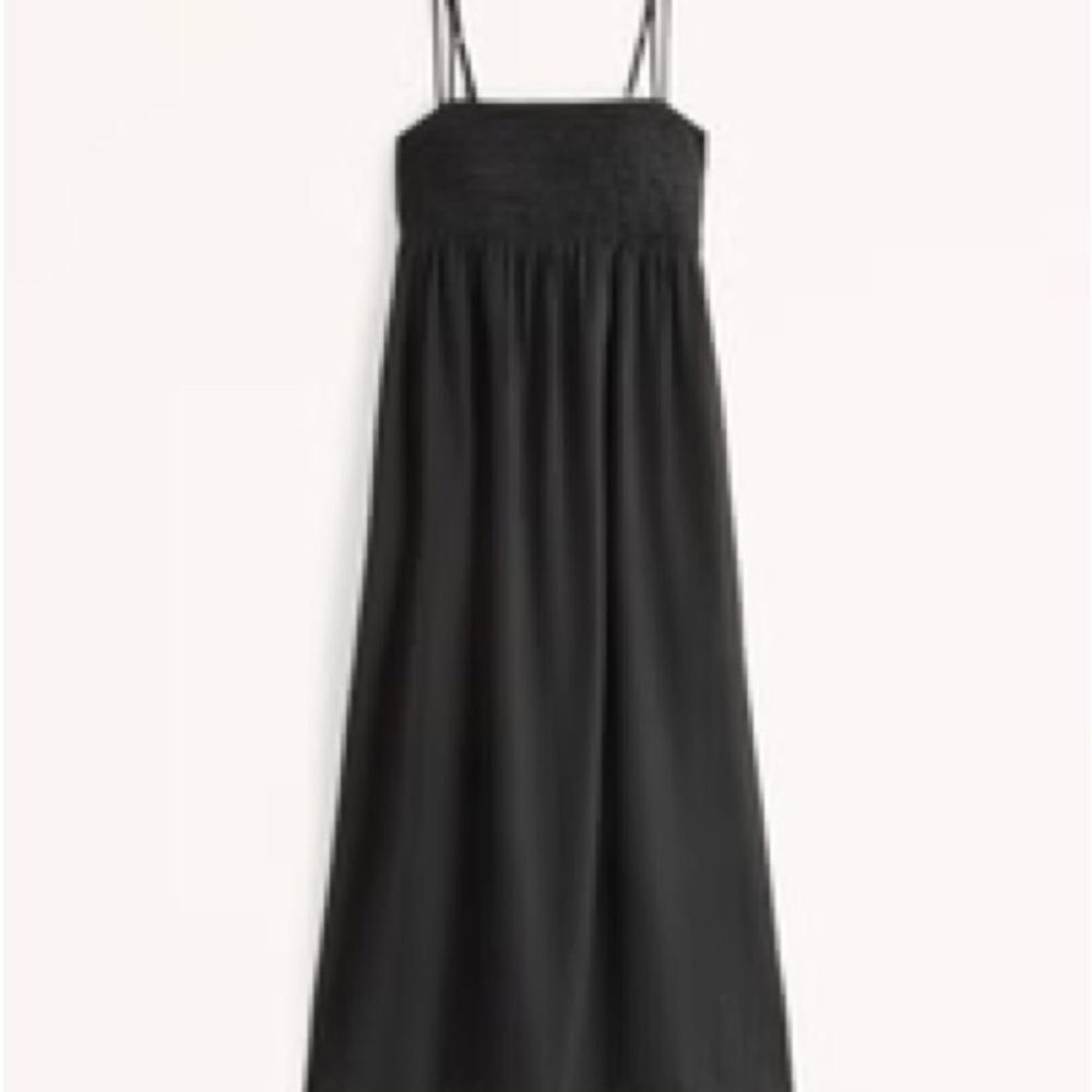 NEW NEVER WORN Crinkle Textured Maxi Dress
